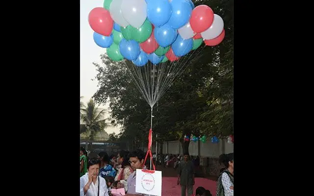 Juhu Gadhigram Public School Mumbai ΓÇô Sports Day  : 2015