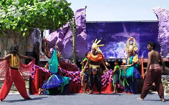 Lorry Lolakku Program