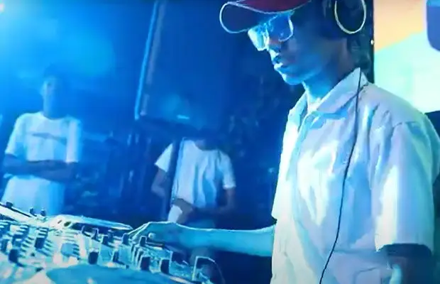 Pro DJΓÇÖing course By DJ. Suketu For NGO beneficiaries
