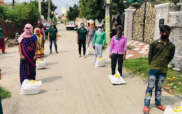 COVID-19 Relief: Food Kit Distribution for Underserved Communities