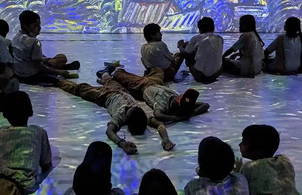 250 NGO kids Experienced - Van Gogh 360 Immersive