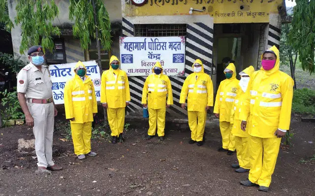 Raincoats for Highway Traffic Police